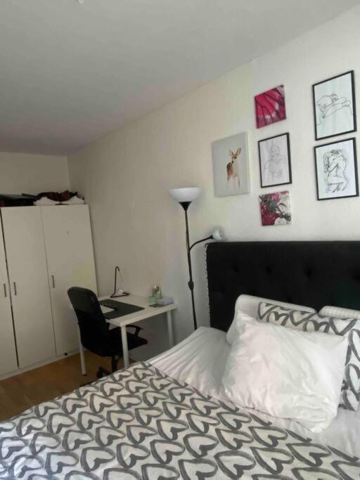 1-bedroom In With Free Parking Malmo