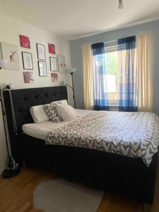 1-bedroom In With Free Parking