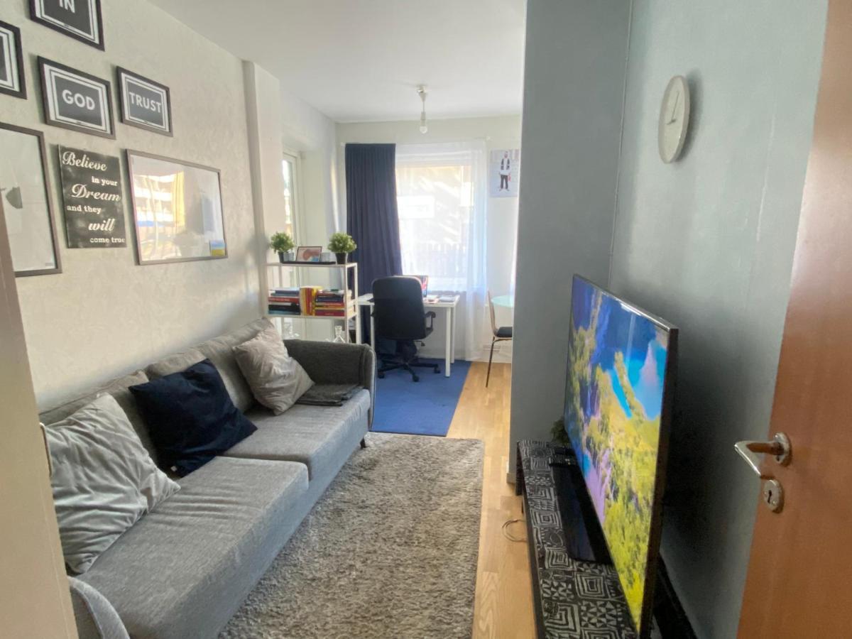 Apartment 1-bedroom In With Free Parking Malmo
